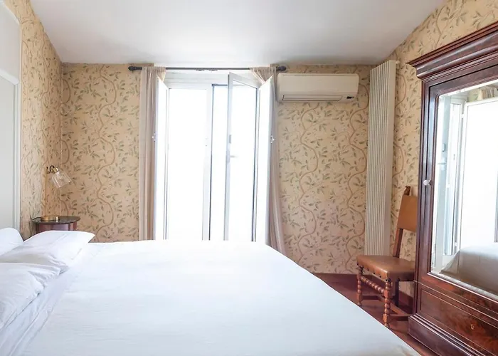 Apartment Attico San Pietro, Stadio Olimpico, Calcio, Rugby, Nuoto, Internazionali Tennis, Concerti Luxury *